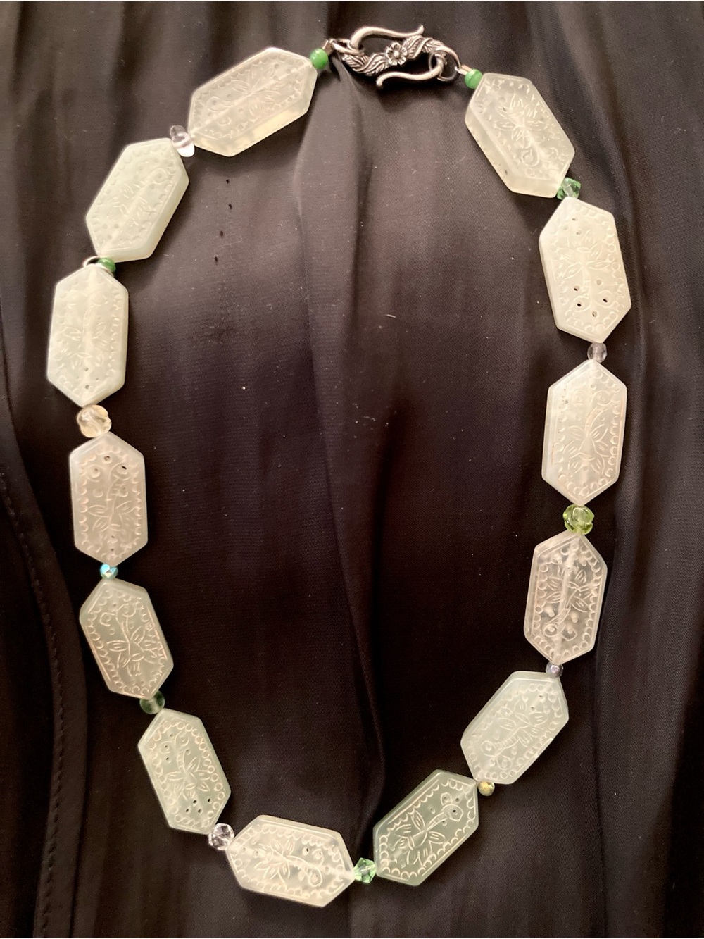 Green Jade-Inspired Beaded Necklace - Elegant Women’s Jewelry
